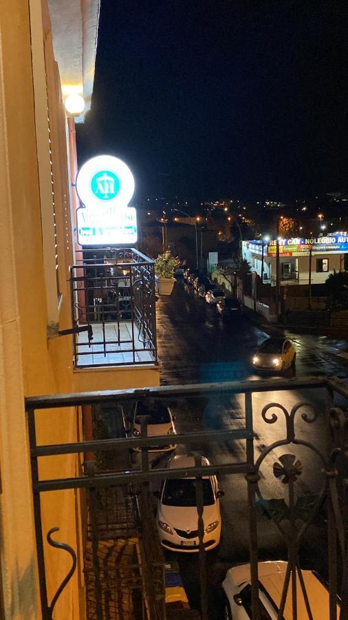Airport House B&B Reggio Calabria Exterior foto